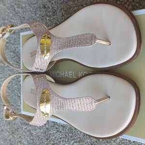 Michael Kors Plate Thong Glitter Chain Mesh Sandals - Pink 9